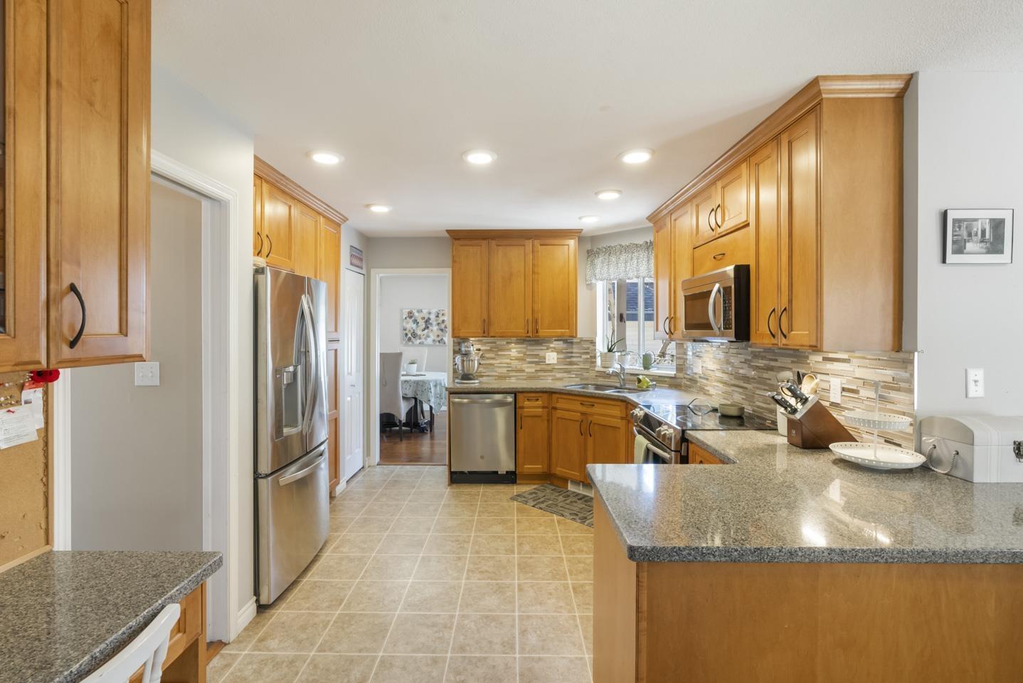 7911 164 Street, Surrey, British Columbia  V4N 0M6 - Photo 8 - R3001472