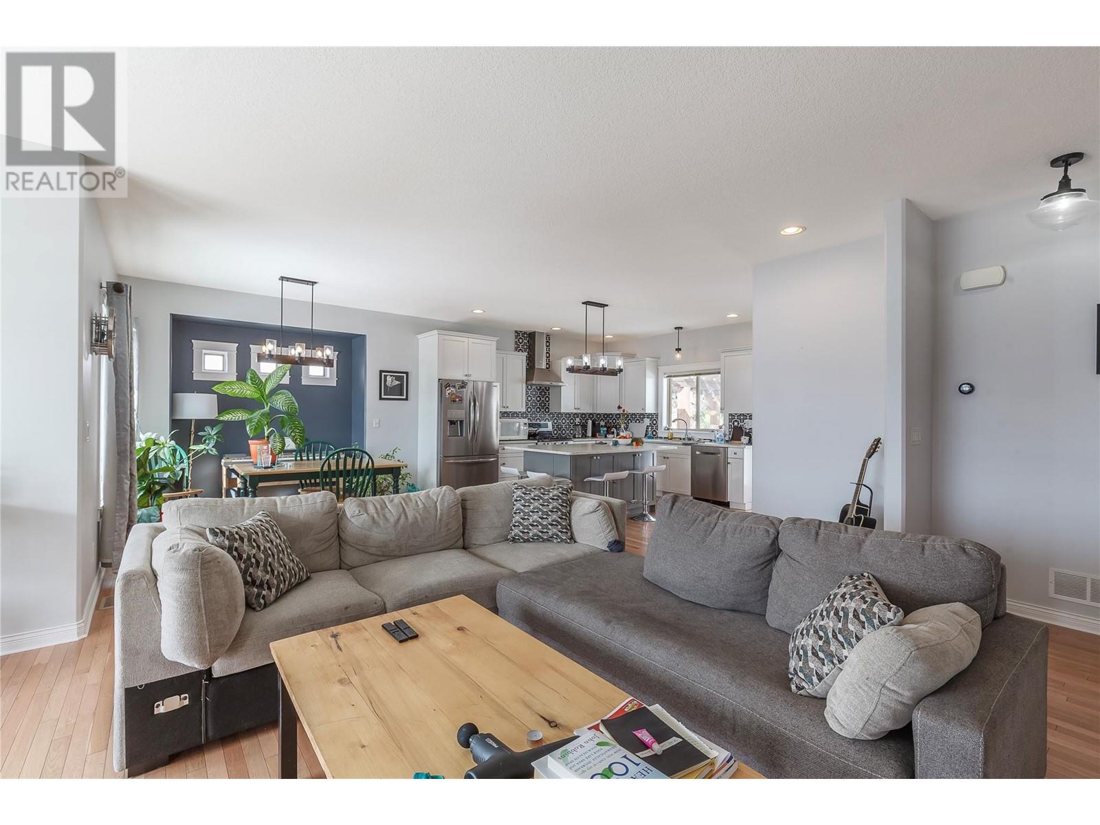 Property at 647 Middleton Way image 5