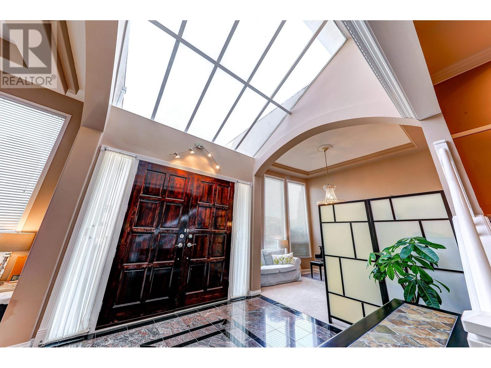 6200 Garrison Court, Richmond, British Columbia  V7C 5S2 - Photo 7 - R3003261