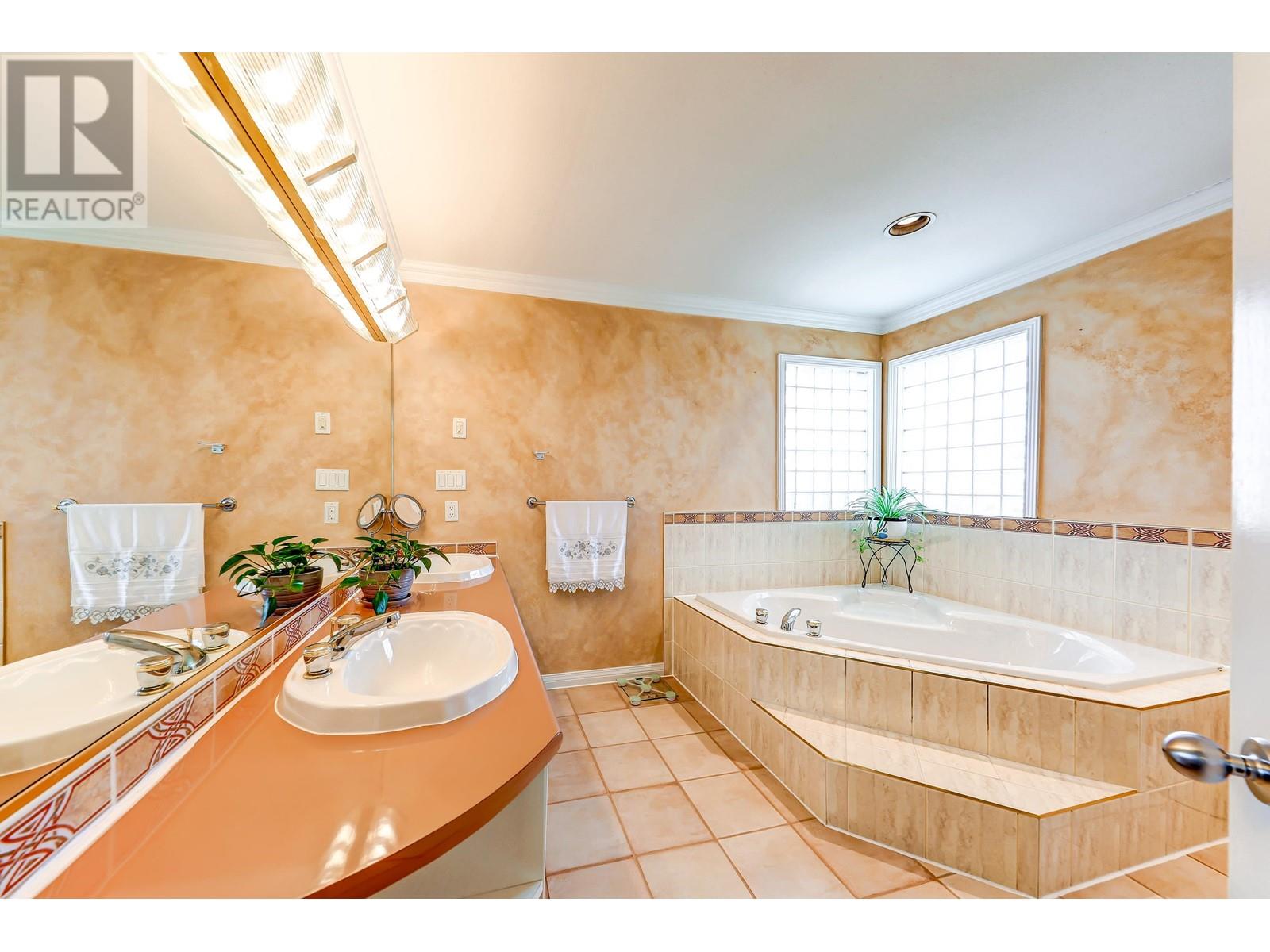 6200 Garrison Court, Richmond, British Columbia  V7C 5S2 - Photo 21 - R3003261