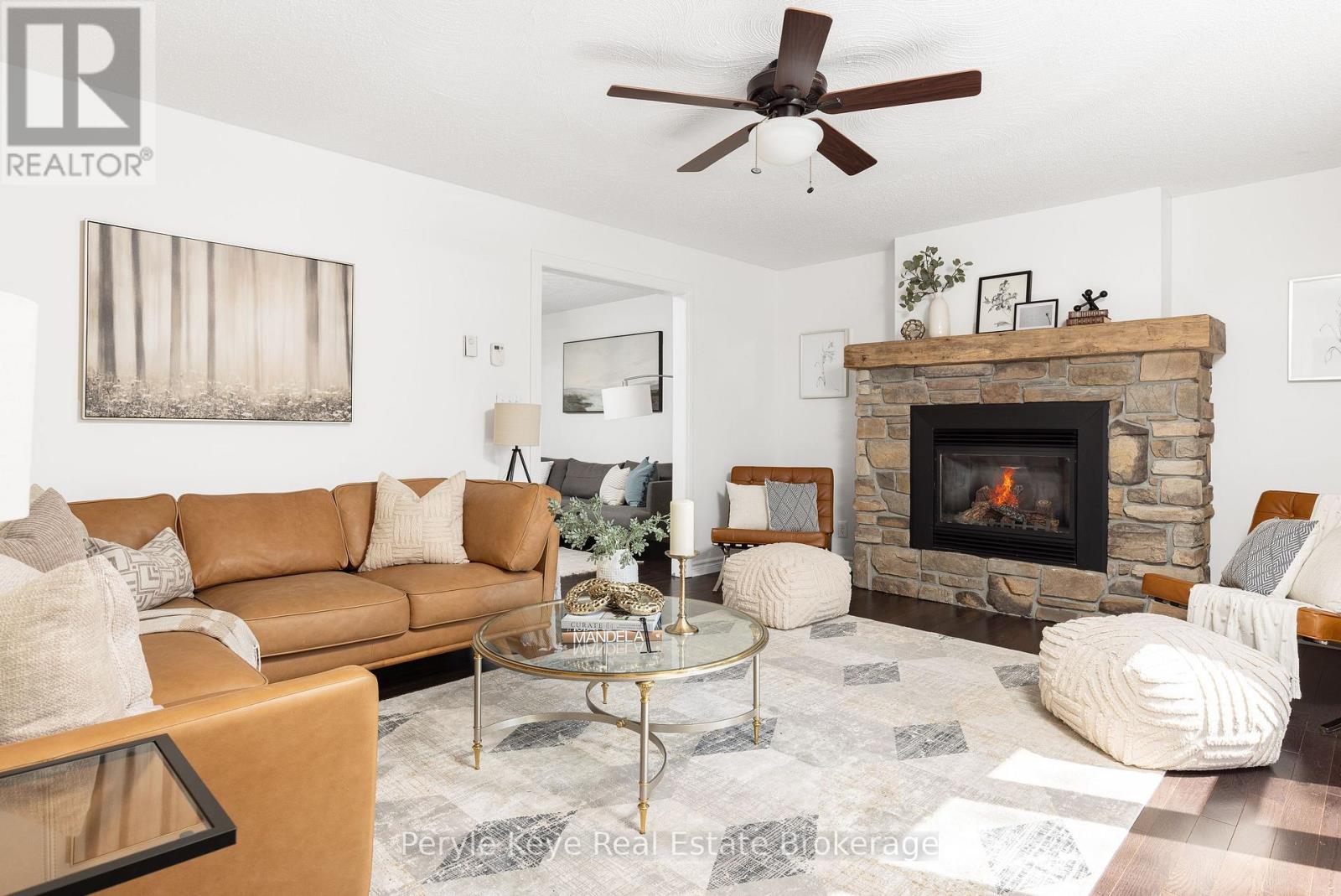 41 Woodland Drive, Bracebridge, Ontario  P1L 1M3 - Photo 2 - X12152961