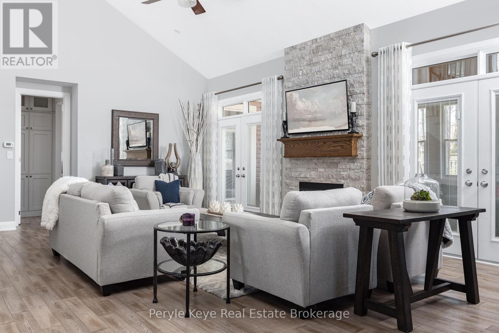 39 Clearbrook Trail, Bracebridge, Ontario  P1L 0A3 - Photo 18 - X12152962