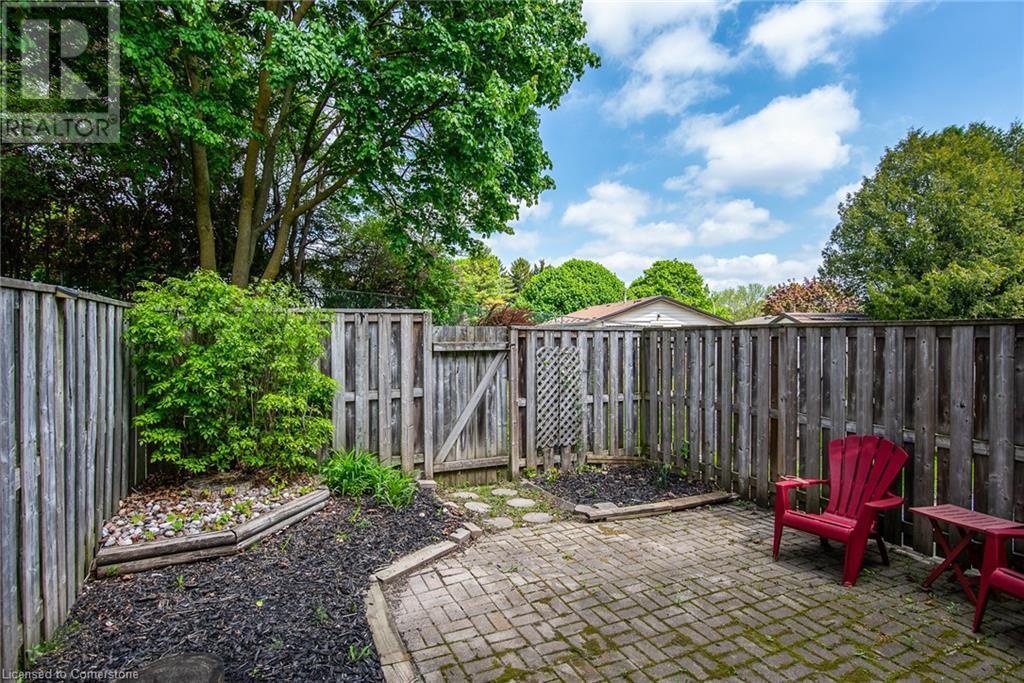 Property at 80 OLD COUNTRY Drive Unit# 9 image 5