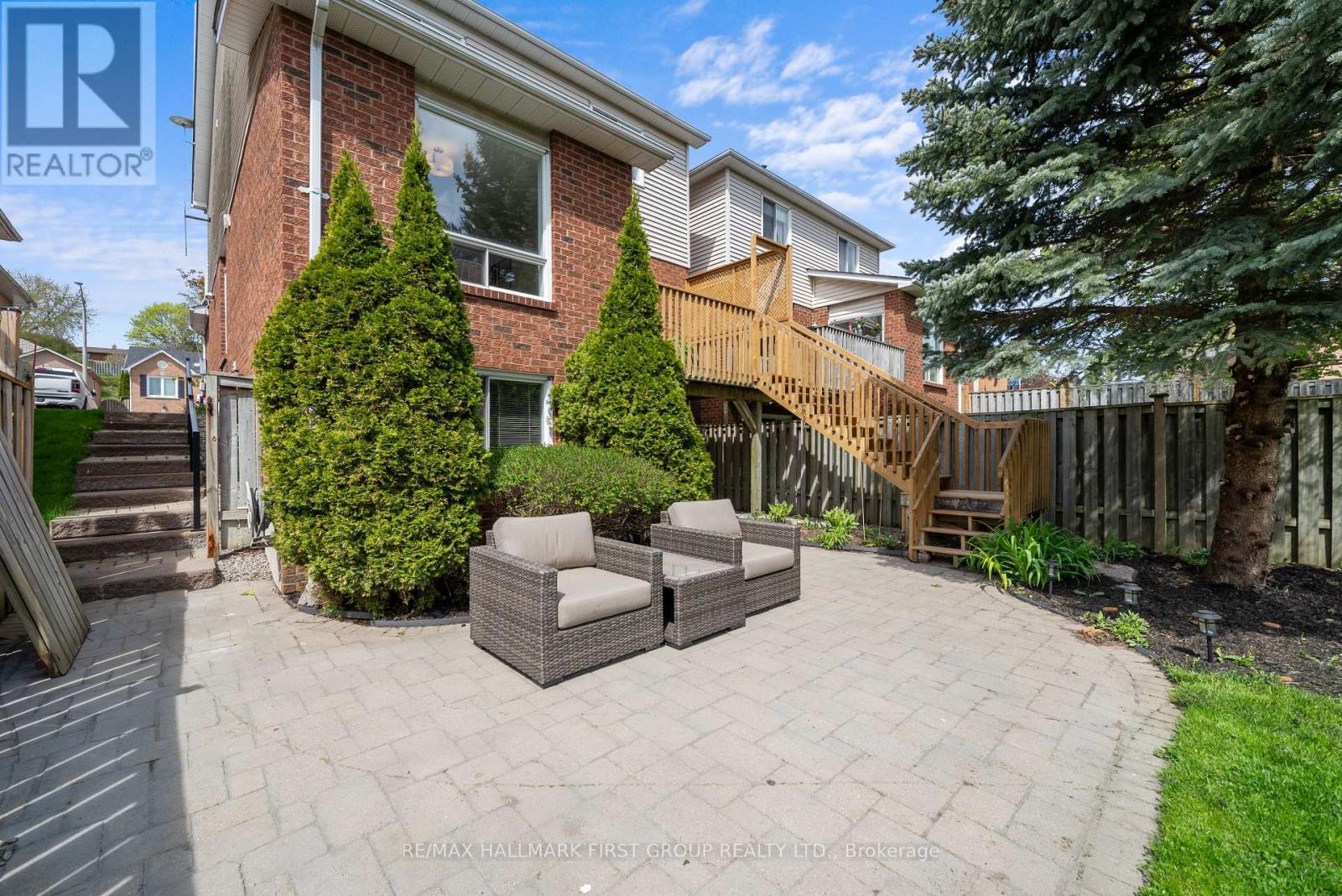 54 Mccrimmon Crescent, Clarington, Ontario  L1C 4N3 - Photo 35 - E12152248