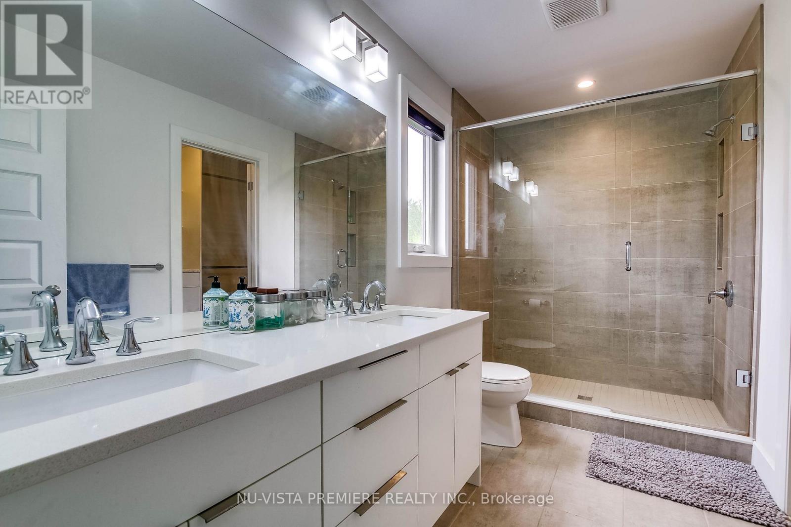 2229 Wateroak Drive, London North (North S), Ontario  N6G 0R1 - Photo 28 - X12152921