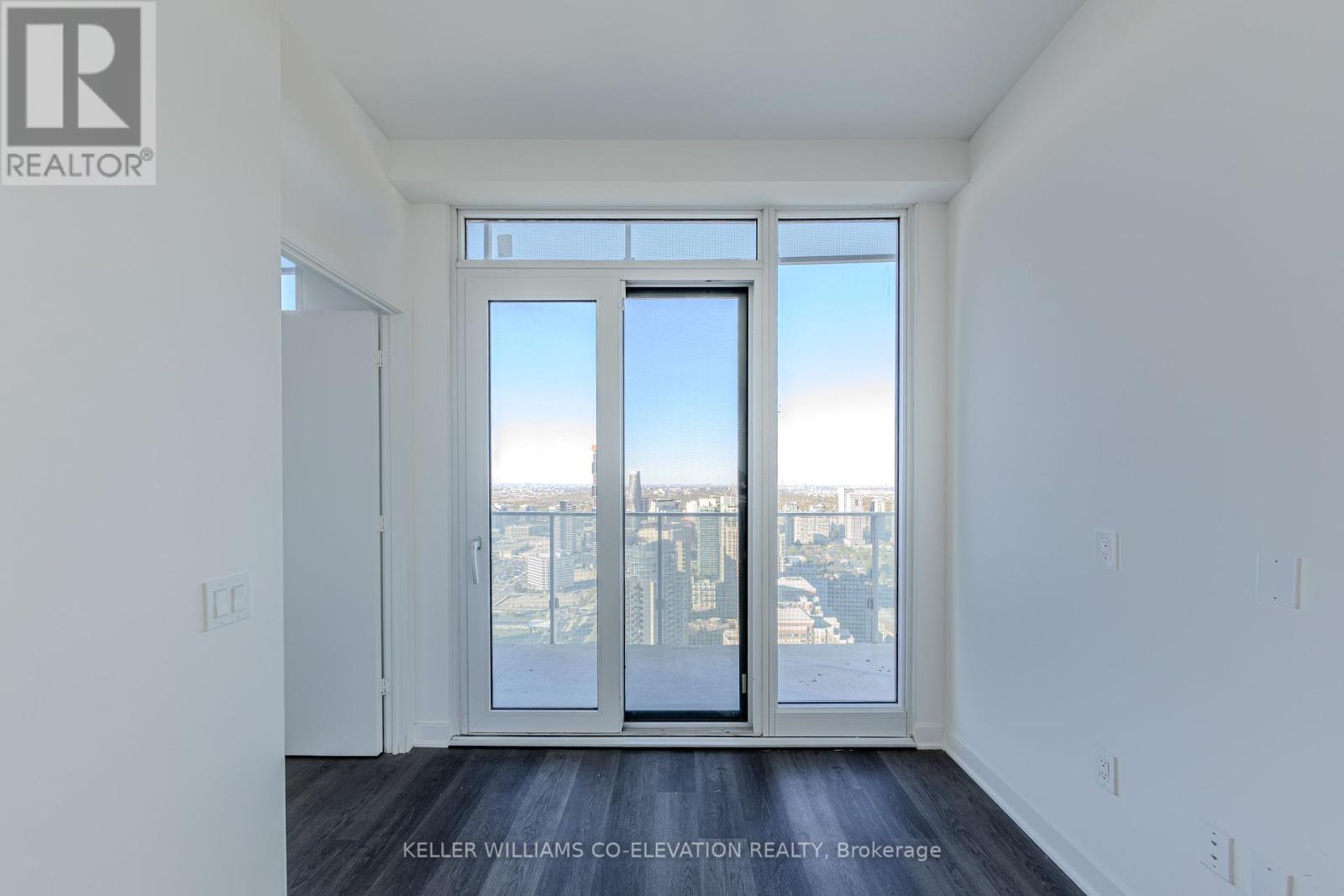 4203 - 3900 Confederation Parkway, Mississauga (City Centre), Ontario  L5B 0M3 - Photo 28 - W12152735