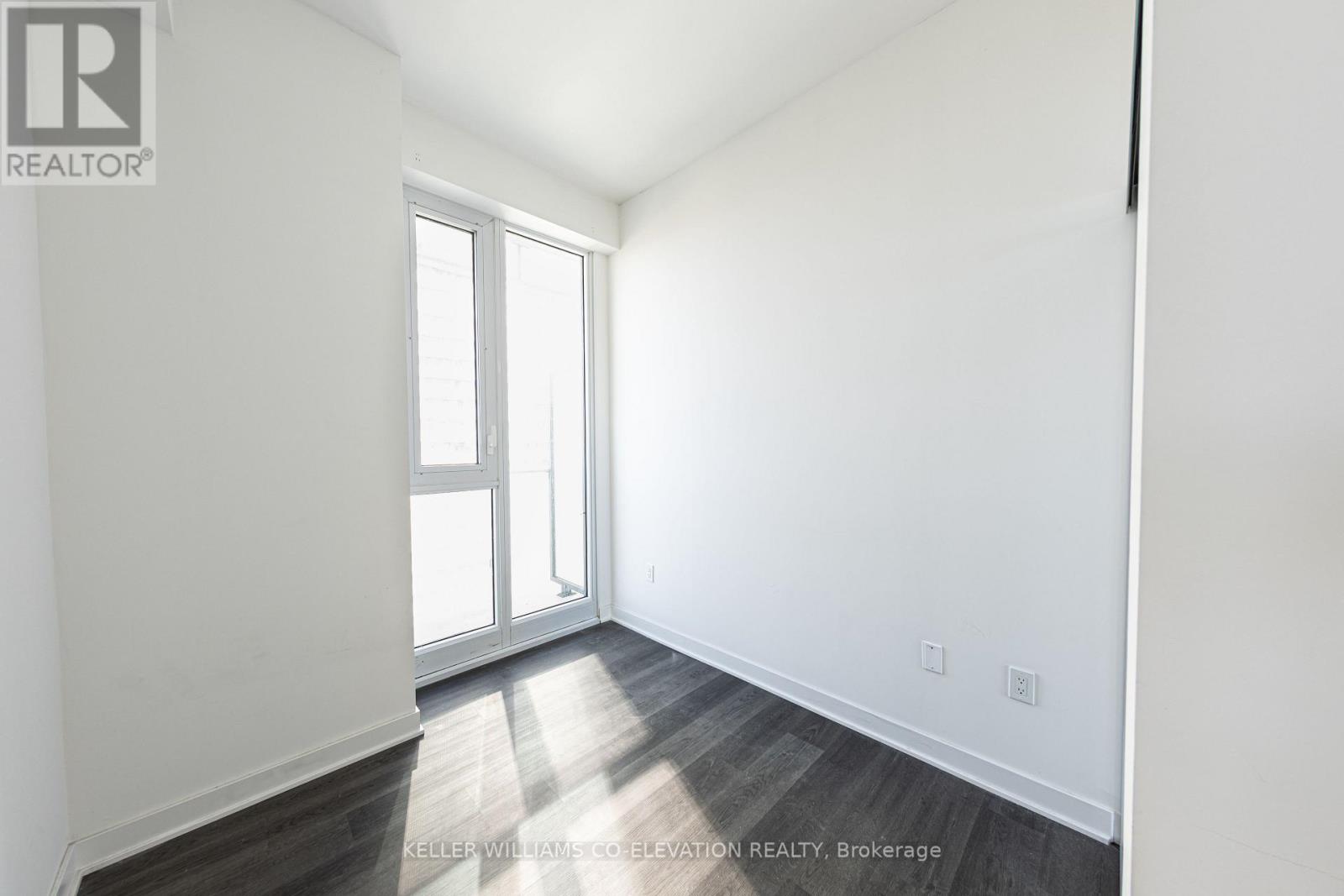 4203 - 3900 Confederation Parkway, Mississauga (City Centre), Ontario  L5B 0M3 - Photo 12 - W12152735