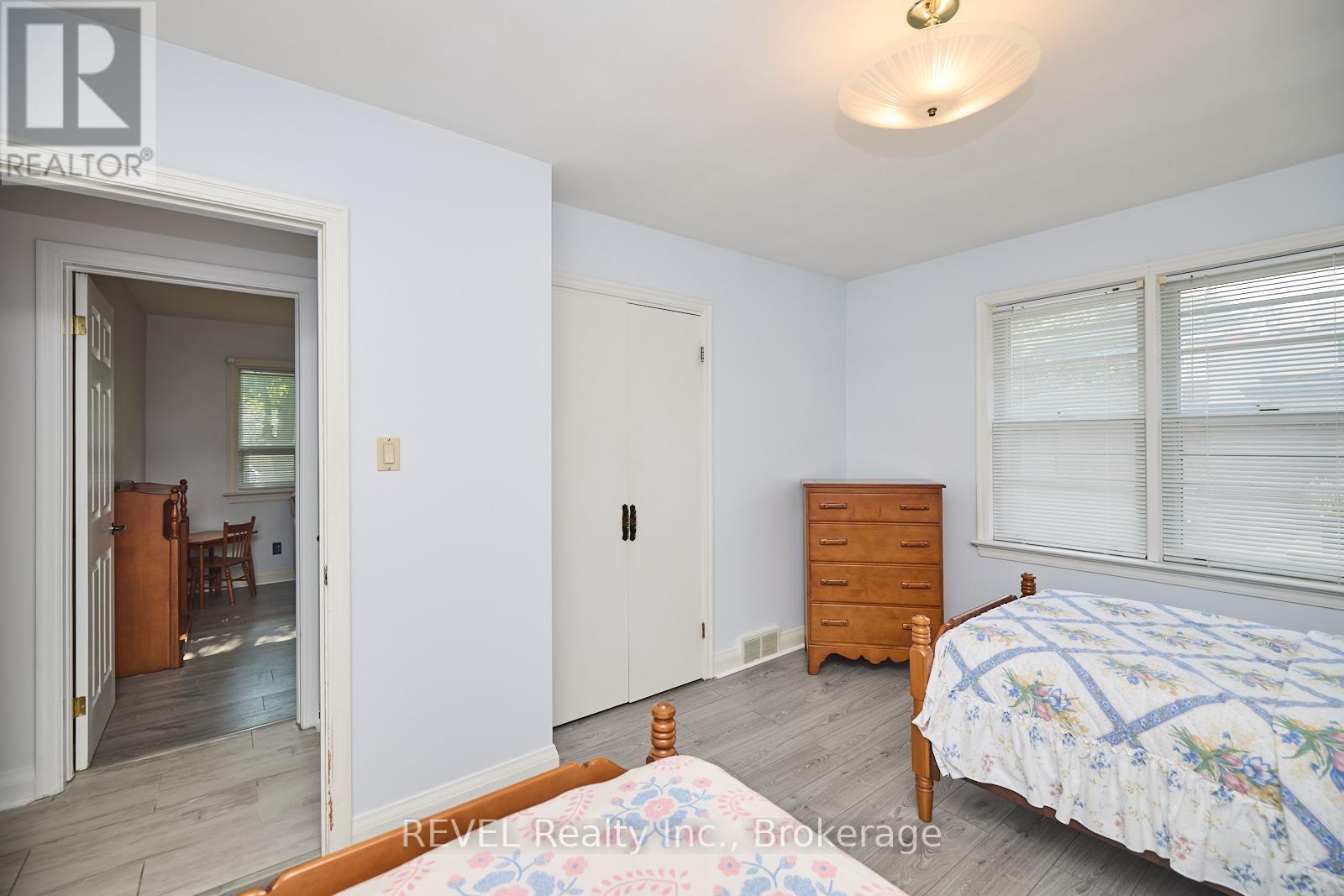 6361 Clare Crescent, Niagara Falls, Ontario  L2G 2C9 - Photo 17 - X12152978