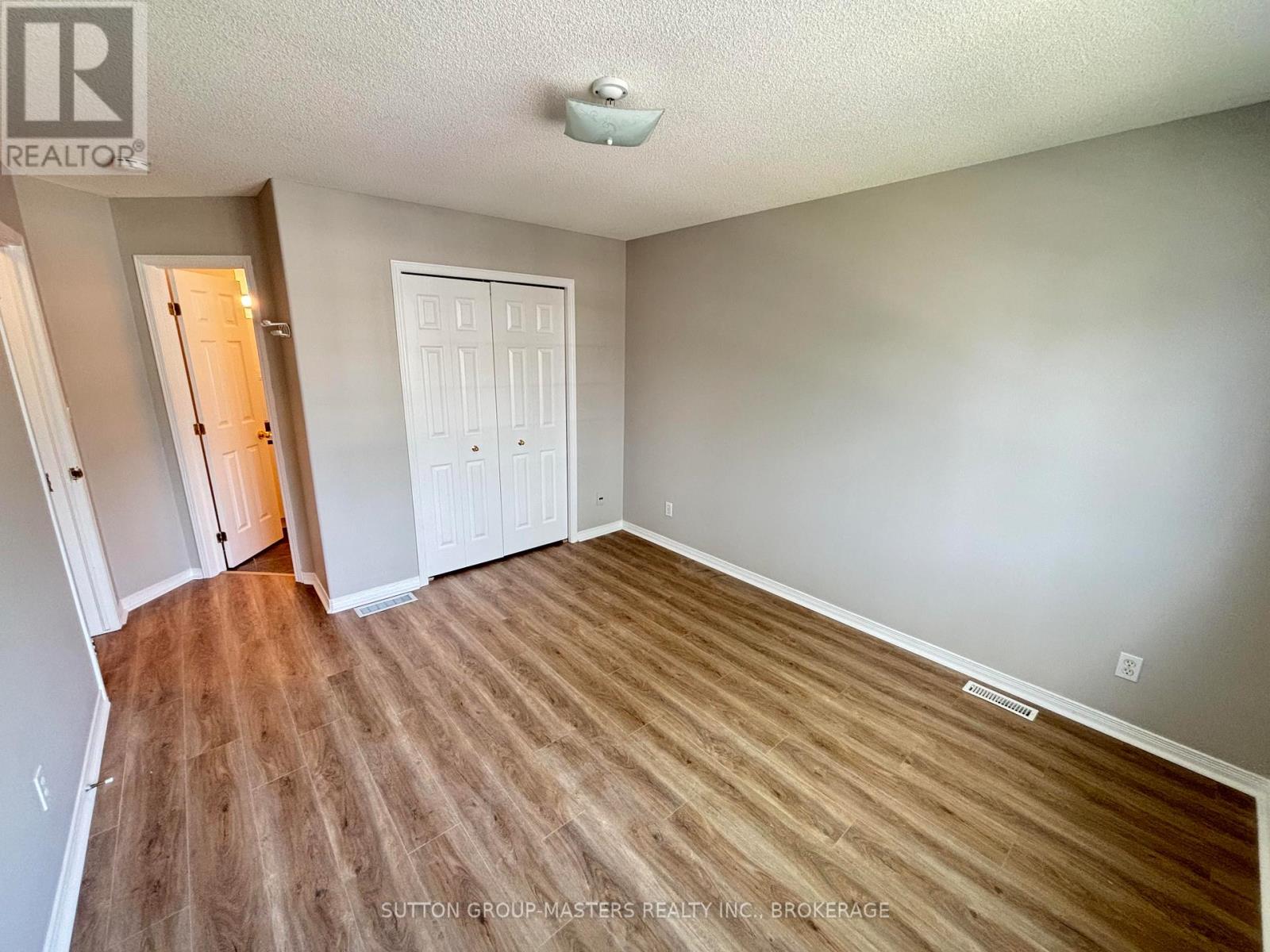 160 Nelson Street, Kingston (Central City East), Ontario  K7L 3X1 - Photo 9 - X12152990
