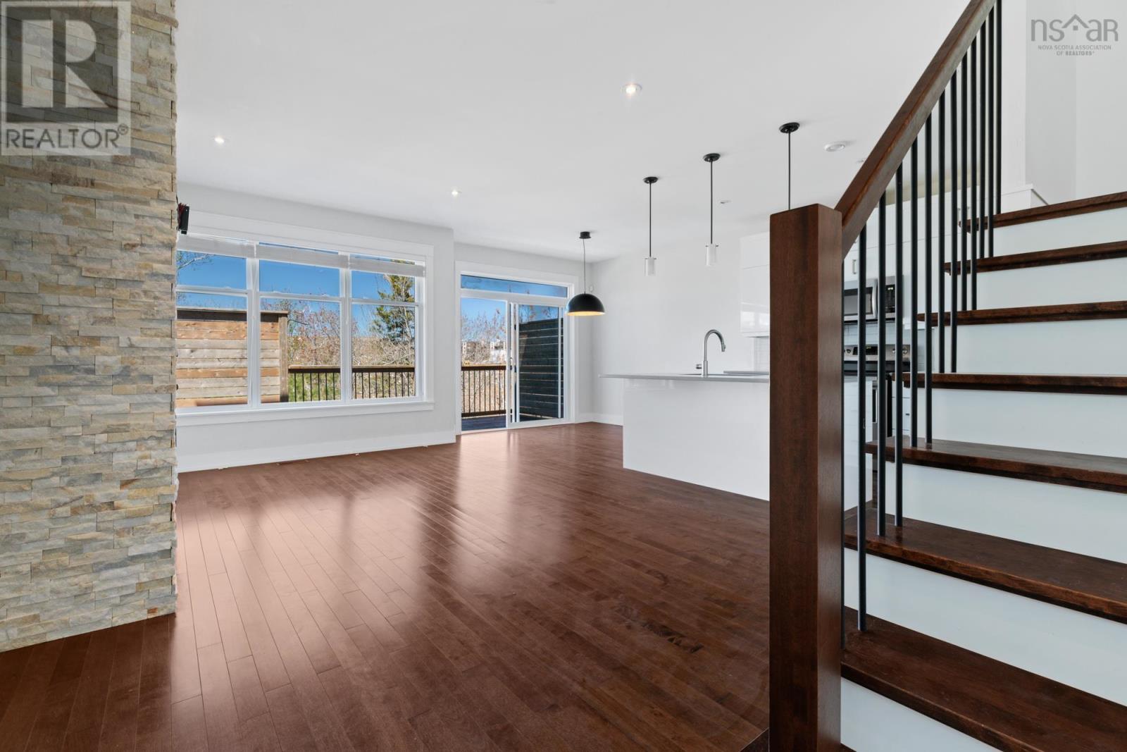 395 Fleetview Drive, Halifax, Nova Scotia  B3M 4V4 - Photo 5 - 202511121