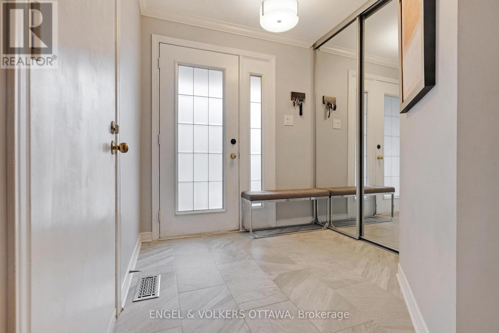 Property at 29 GRANDCOURT DRIVE image 5