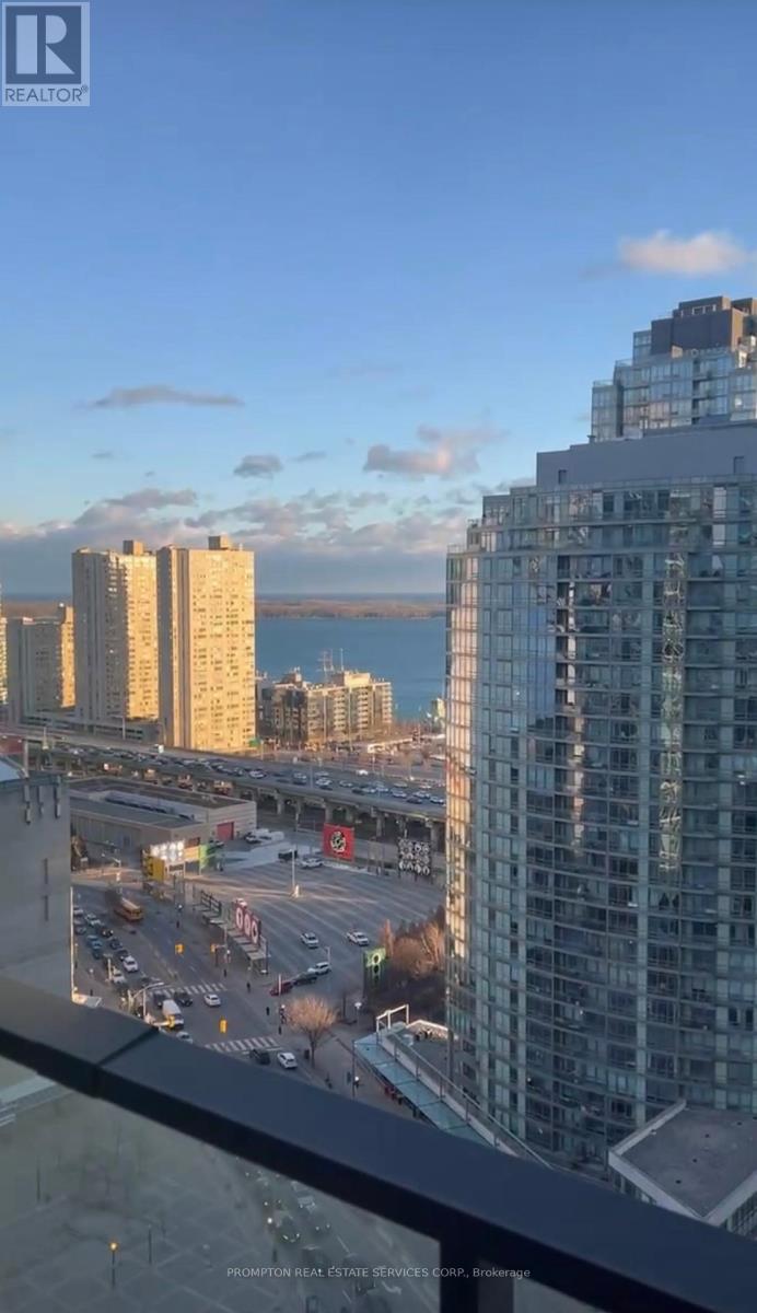 2307 - 1 Concord Cityplace Way, Toronto, Ontario  M5V 0X3 - Photo 9 - C12152917