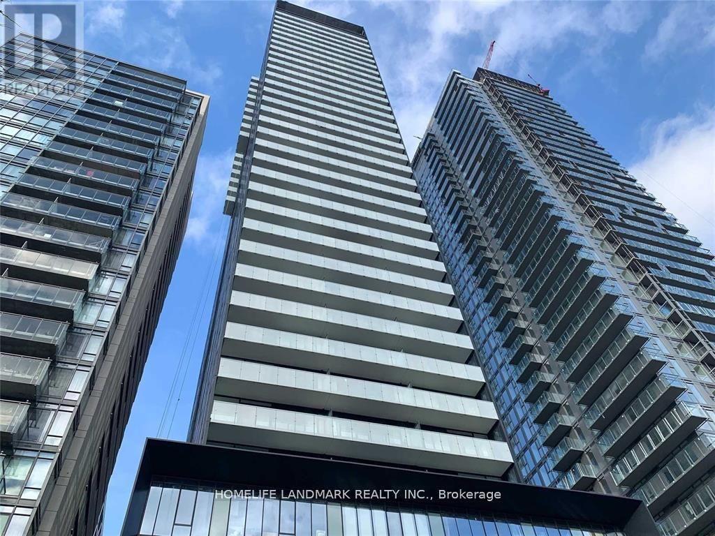605 - 28 WELLESLEY STREET E, Toronto, Ontario