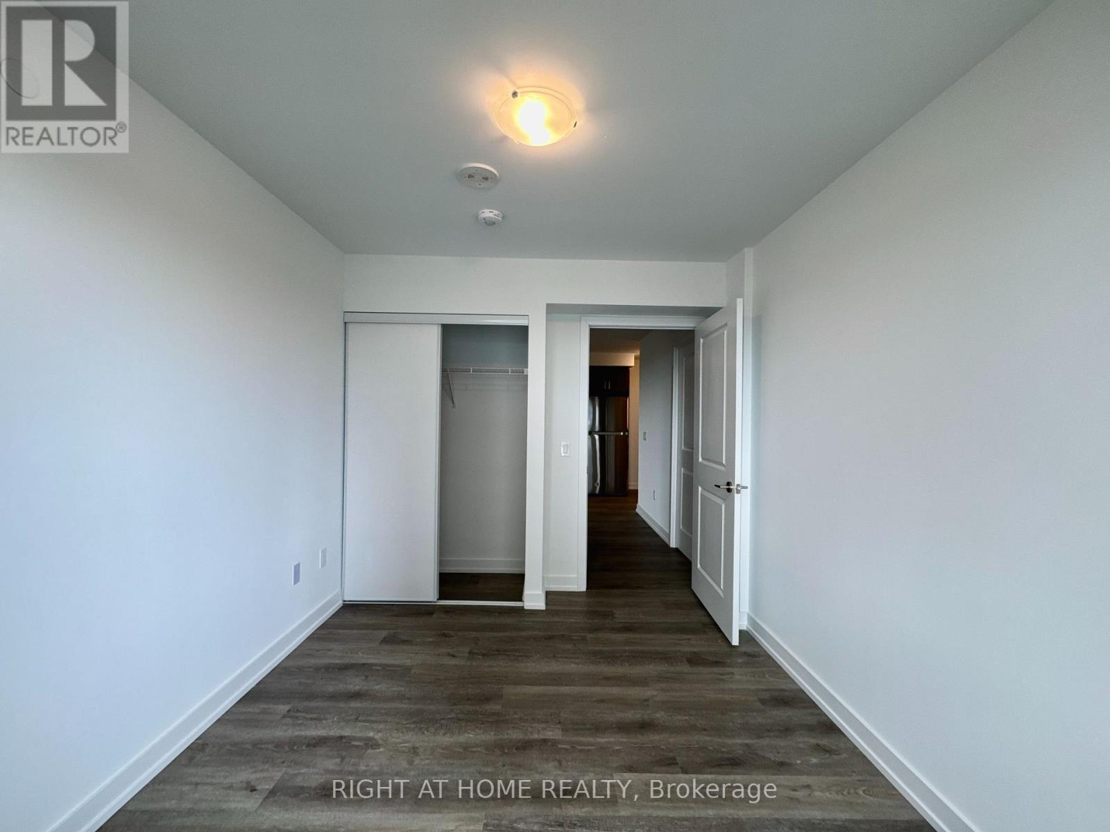 1104 - 1435 Celebration Drive, Pickering, Ontario  L1W 0C4 - Photo 13 - E12152939