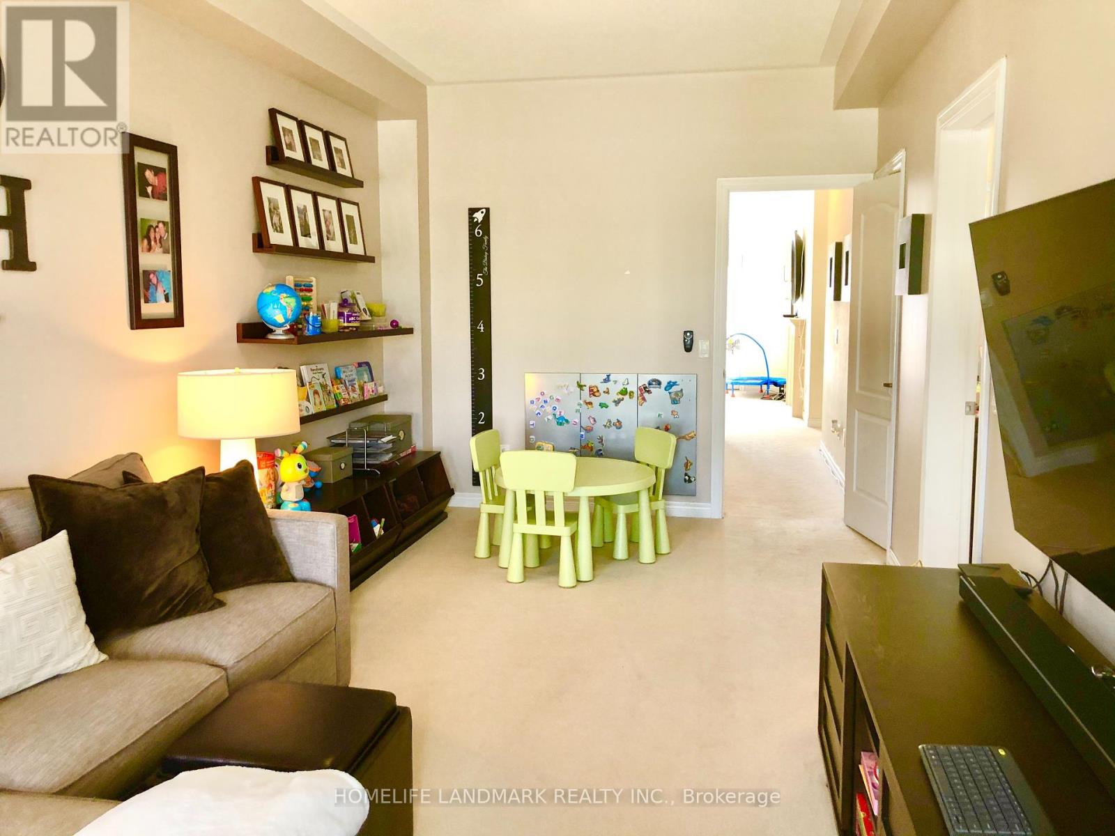 10683 Woodbine Avenue, Markham, Ontario  L6C 0C7 - Photo 11 - N12152938