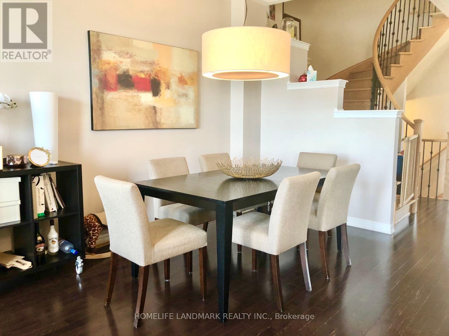 10683 Woodbine Avenue, Markham, Ontario  L6C 0C7 - Photo 3 - N12152938