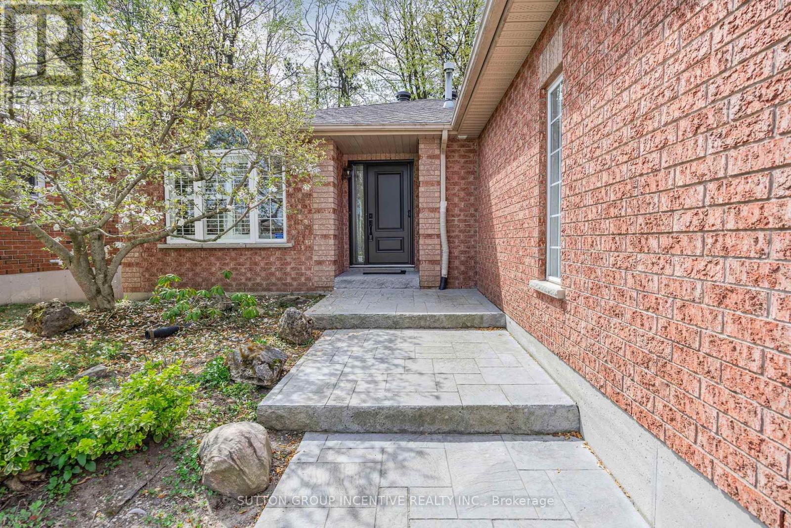146 Columbia Road, Barrie, Ontario  L4N 8E3 - Photo 5 - S12152984