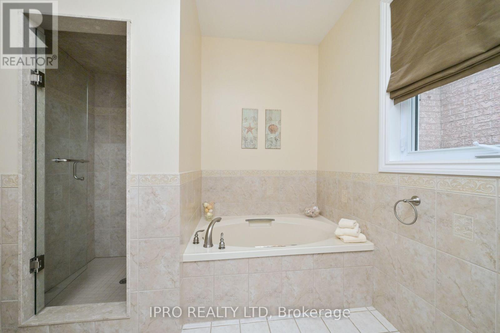 23 Giles Road, Caledon, Ontario  L7K 0B6 - Photo 15 - W12152912