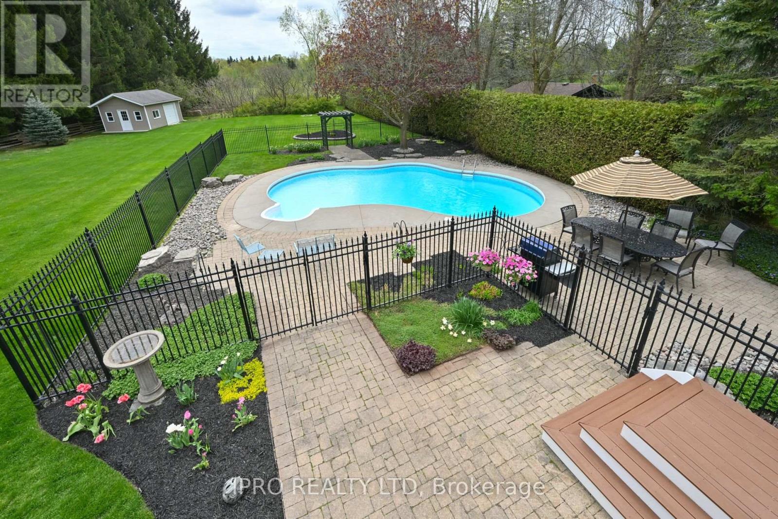 23 Giles Road, Caledon, Ontario  L7K 0B6 - Photo 37 - W12152912
