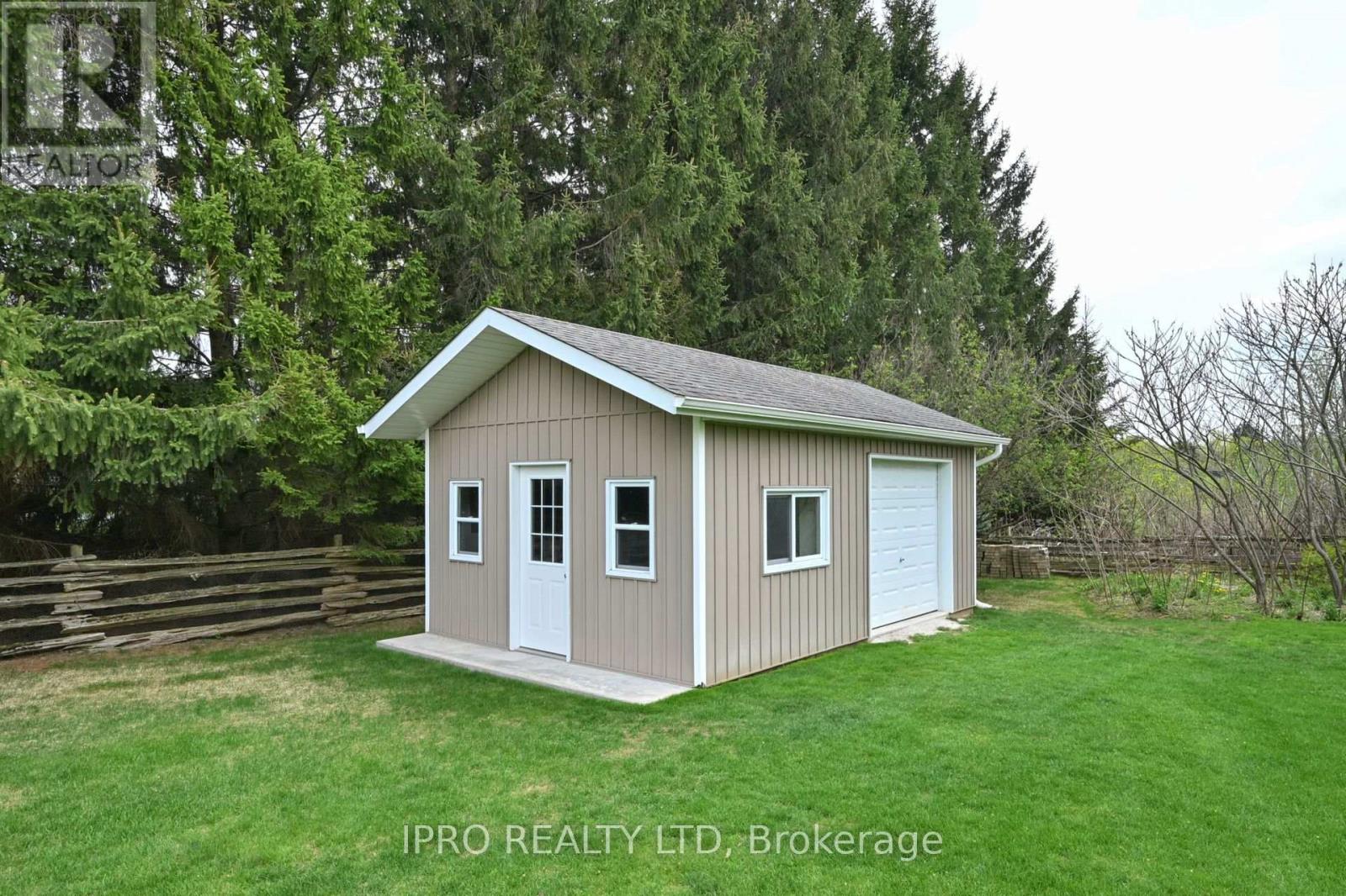23 Giles Road, Caledon, Ontario  L7K 0B6 - Photo 40 - W12152912