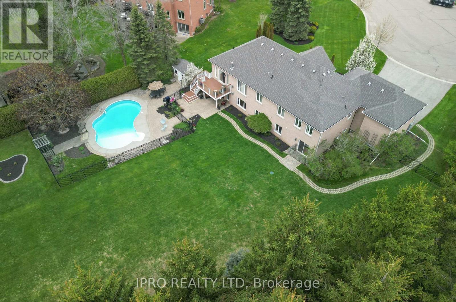 23 Giles Road, Caledon, Ontario  L7K 0B6 - Photo 46 - W12152912