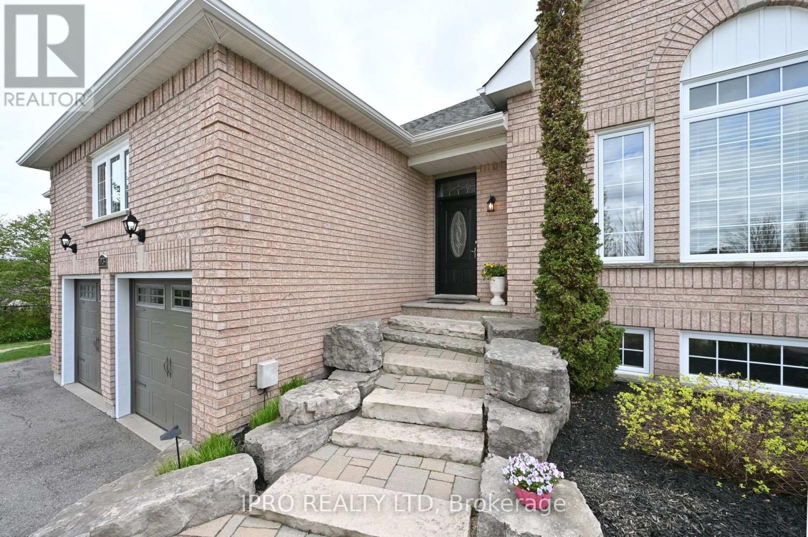 23 Giles Road, Caledon, Ontario  L7K 0B6 - Photo 47 - W12152912