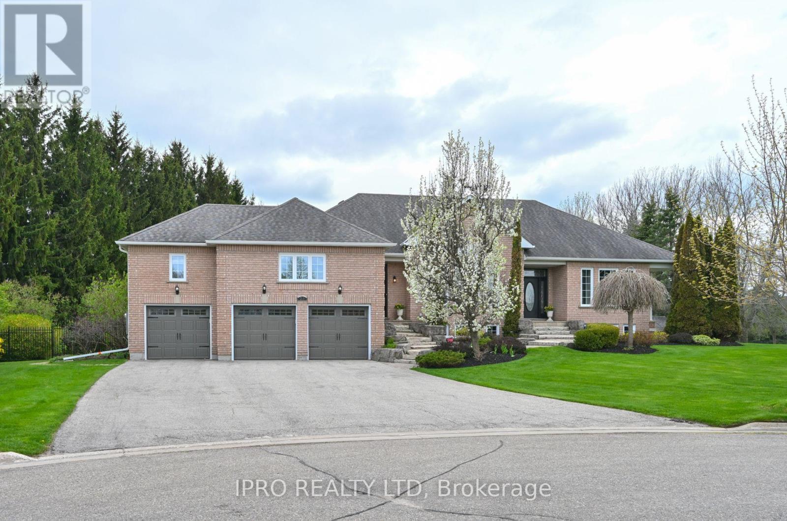 23 Giles Road, Caledon, Ontario  L7K 0B6 - Photo 48 - W12152912