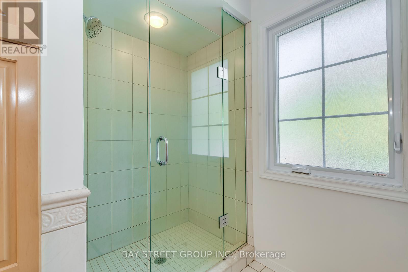 130 All Saints Crescent, Oakville, Ontario  L6J 5Y7 - Photo 30 - W12152916
