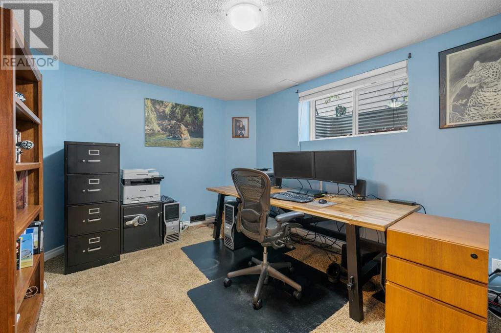 6105 Signal Ridge Heights Sw, Calgary, Alberta  T3H 2N8 - Photo 42 - A2221442