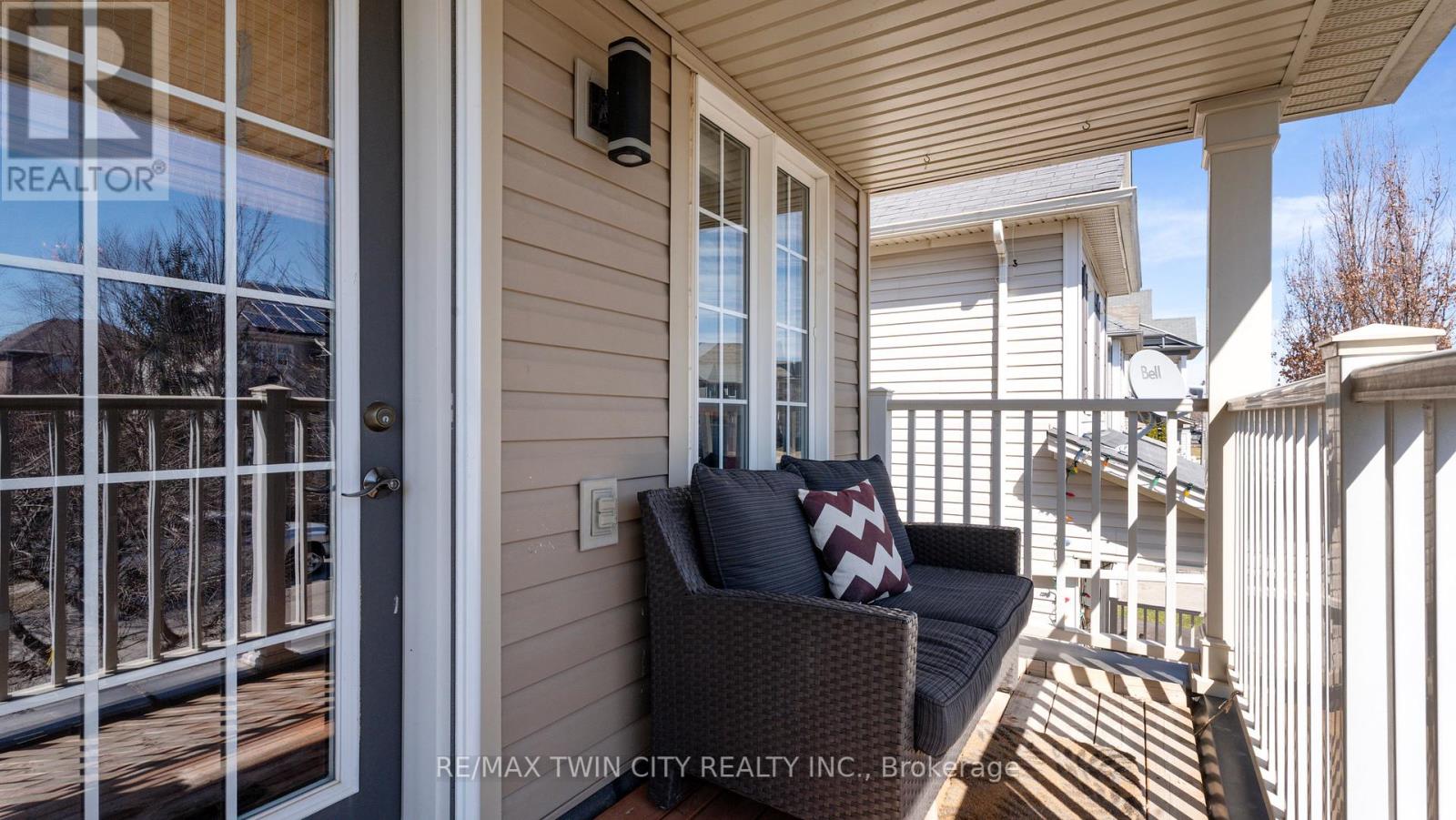 98 Lambert Crescent, Brantford, Ontario  N3T 0E9 - Photo 31 - X12152914