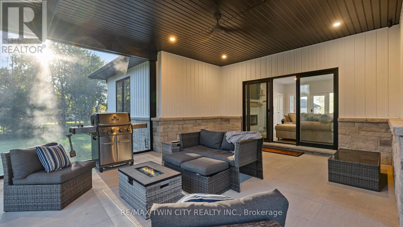 790 South Coast Drive, Haldimand, Ontario  N0A 1L0 - Photo 34 - X12152927