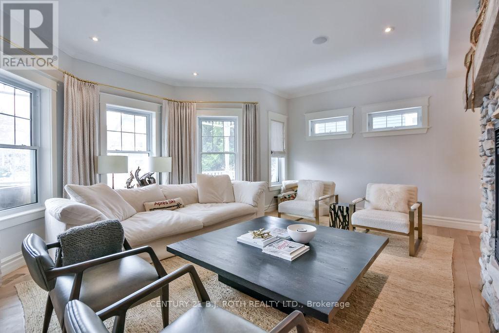 Property at 205 SNOWBRIDGE WAY image 2