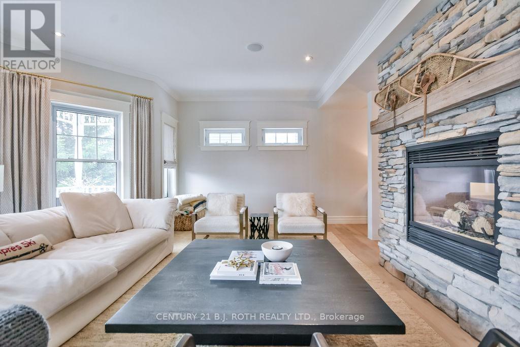 Property at 205 SNOWBRIDGE WAY image 3