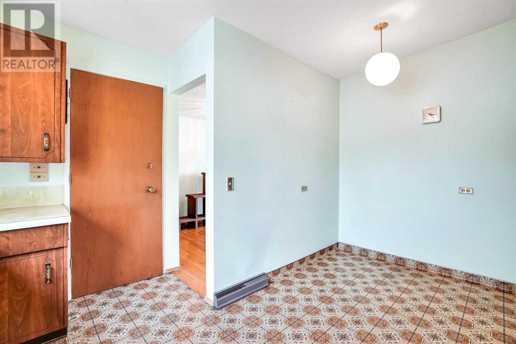 924 Mayland Drive Ne, Calgary, Alberta  T2E 6C4 - Photo 14 - A2208915