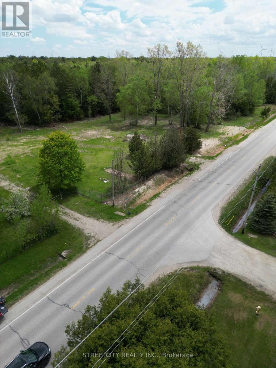 Con 19, Pt Lot 7, Part 5 W. Ipperwash Road, Lambton Shores, Ontario N0N 1J3 - Photo 3 - X12153029