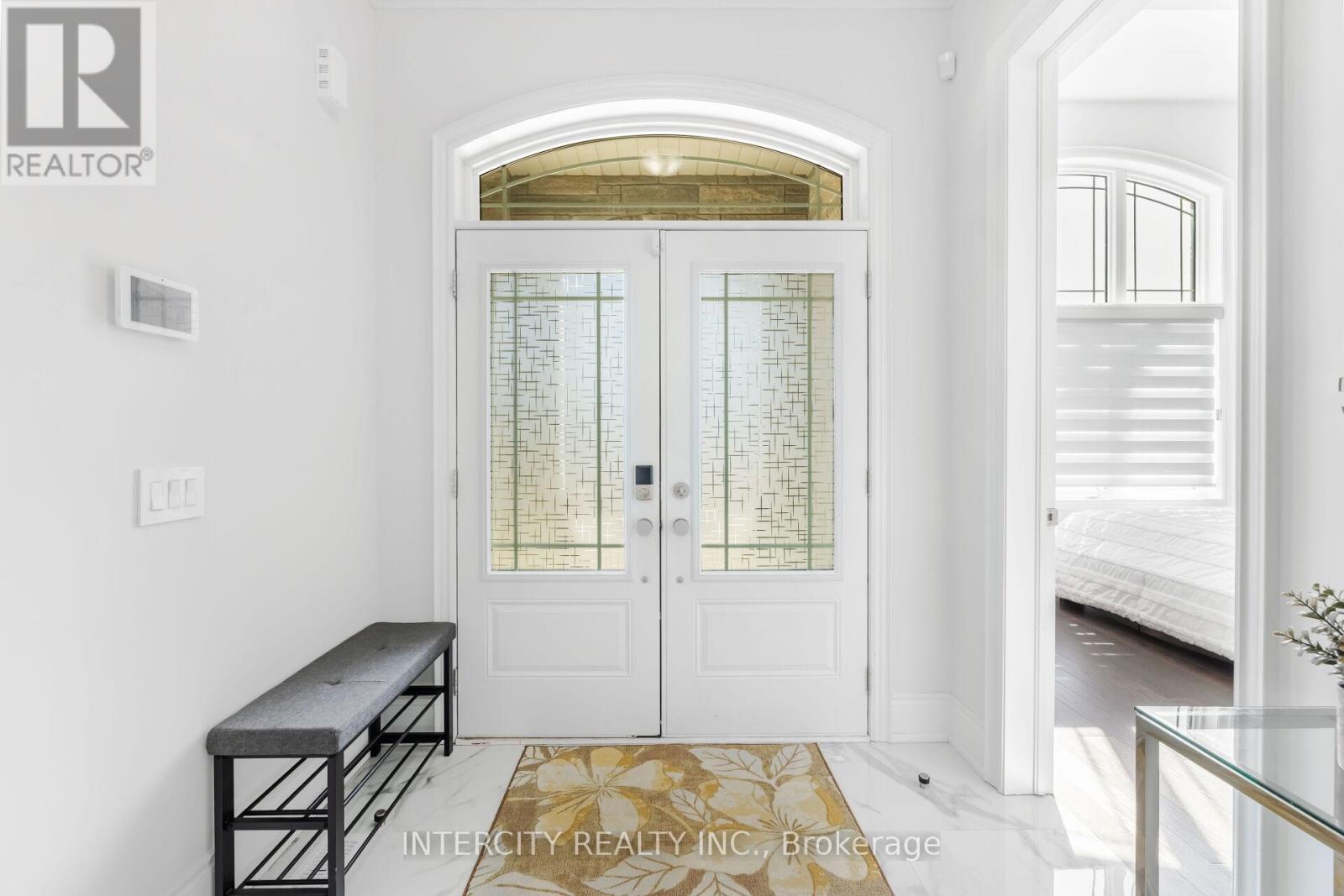 Property at 91 RASPBERRY RIDGE AVENUE image 3