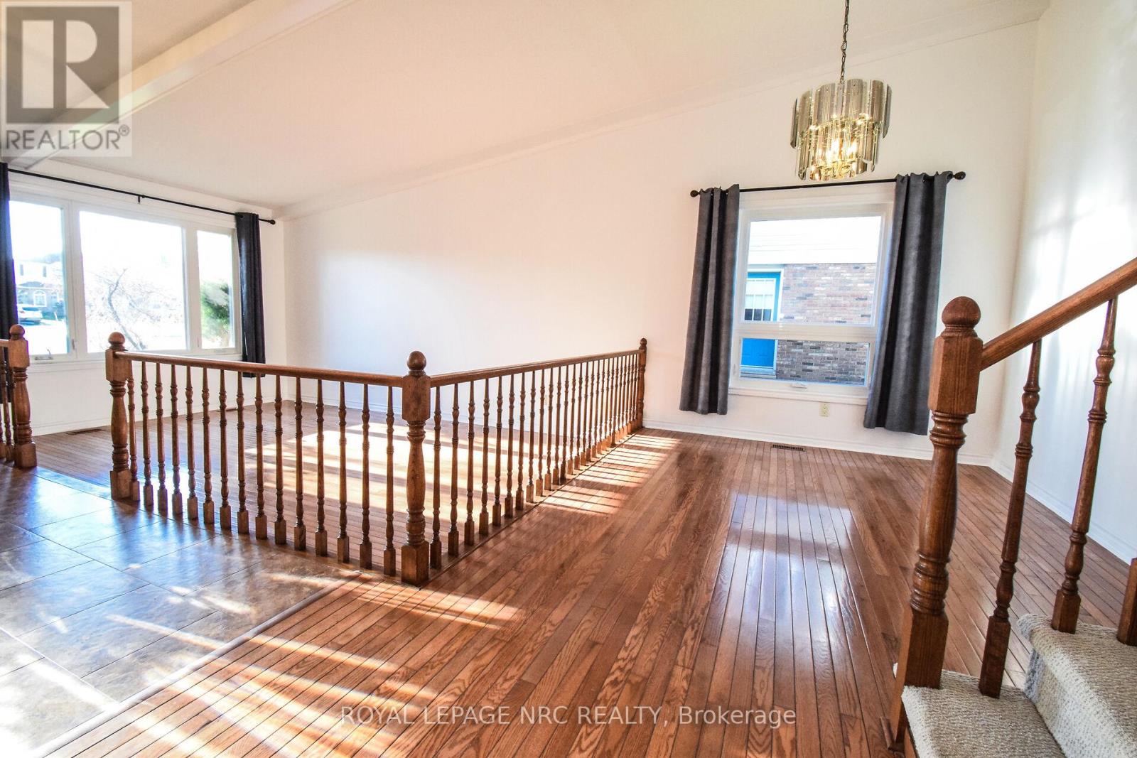 9 Bahama Bay, St. Catharines, Ontario  L2M 7W2 - Photo 9 - X12153020