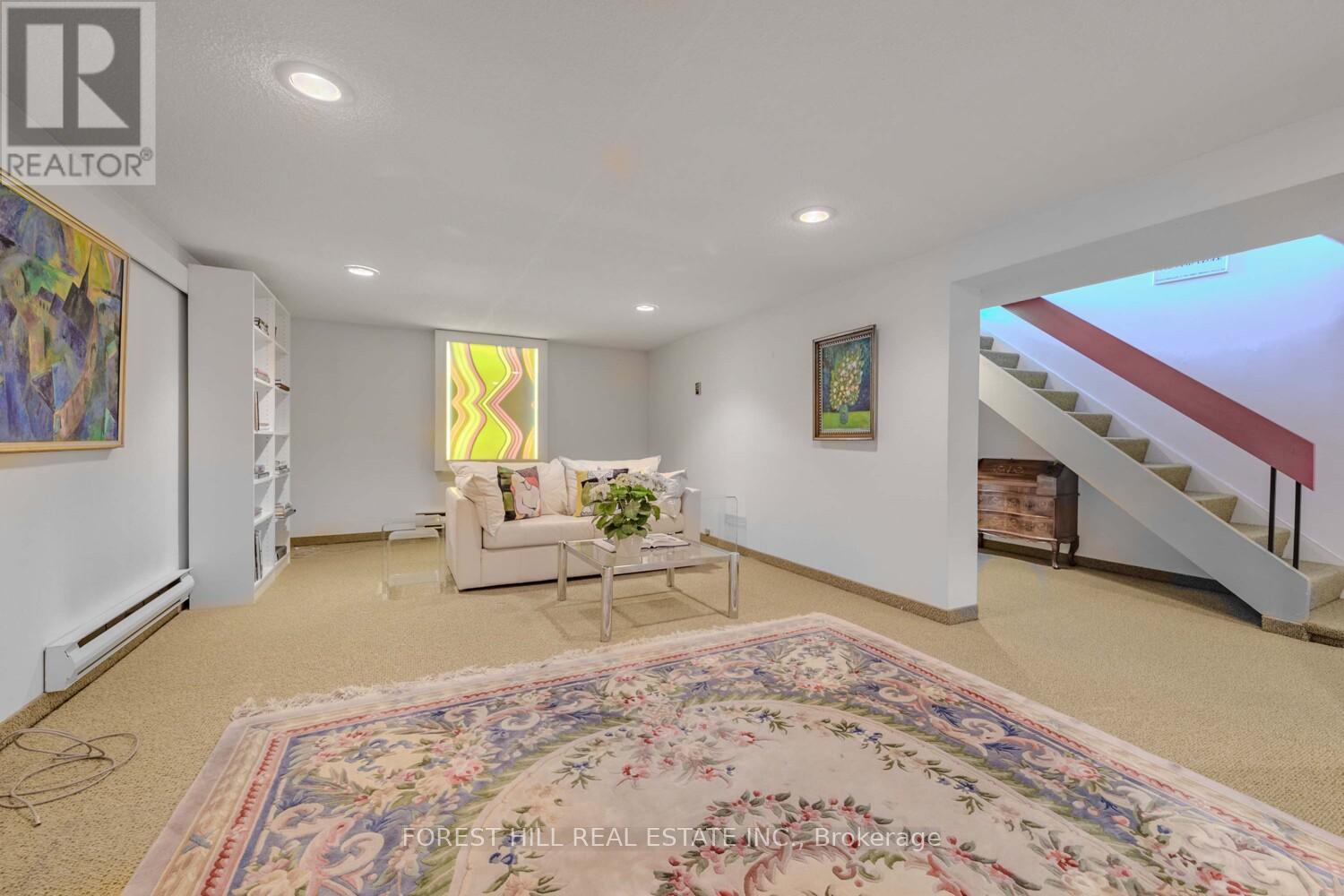 192 Old Forest Hill Road, Toronto, Ontario  M6C 2G9 - Photo 39 - C12126385