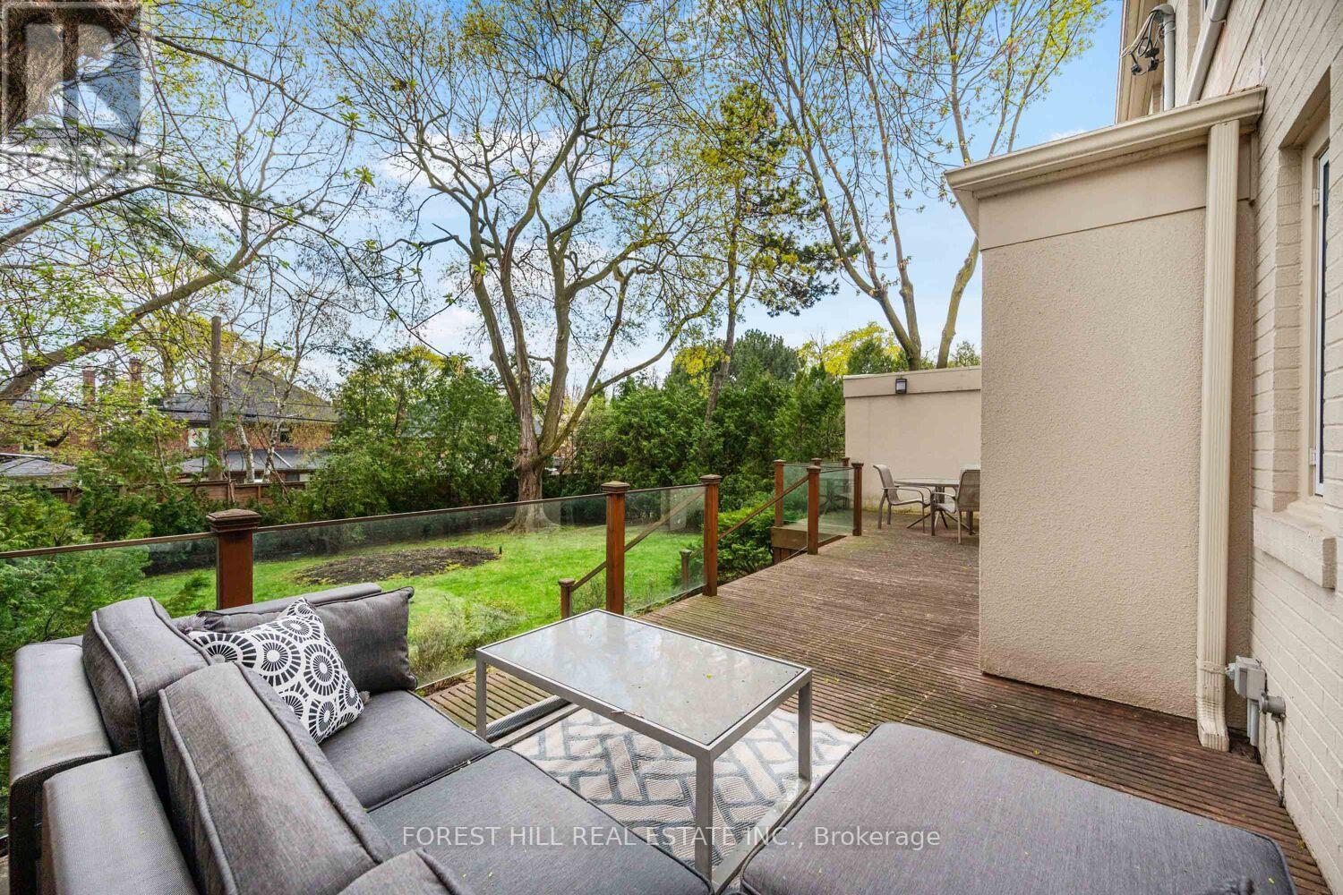 192 Old Forest Hill Road, Toronto, Ontario  M6C 2G9 - Photo 44 - C12126385