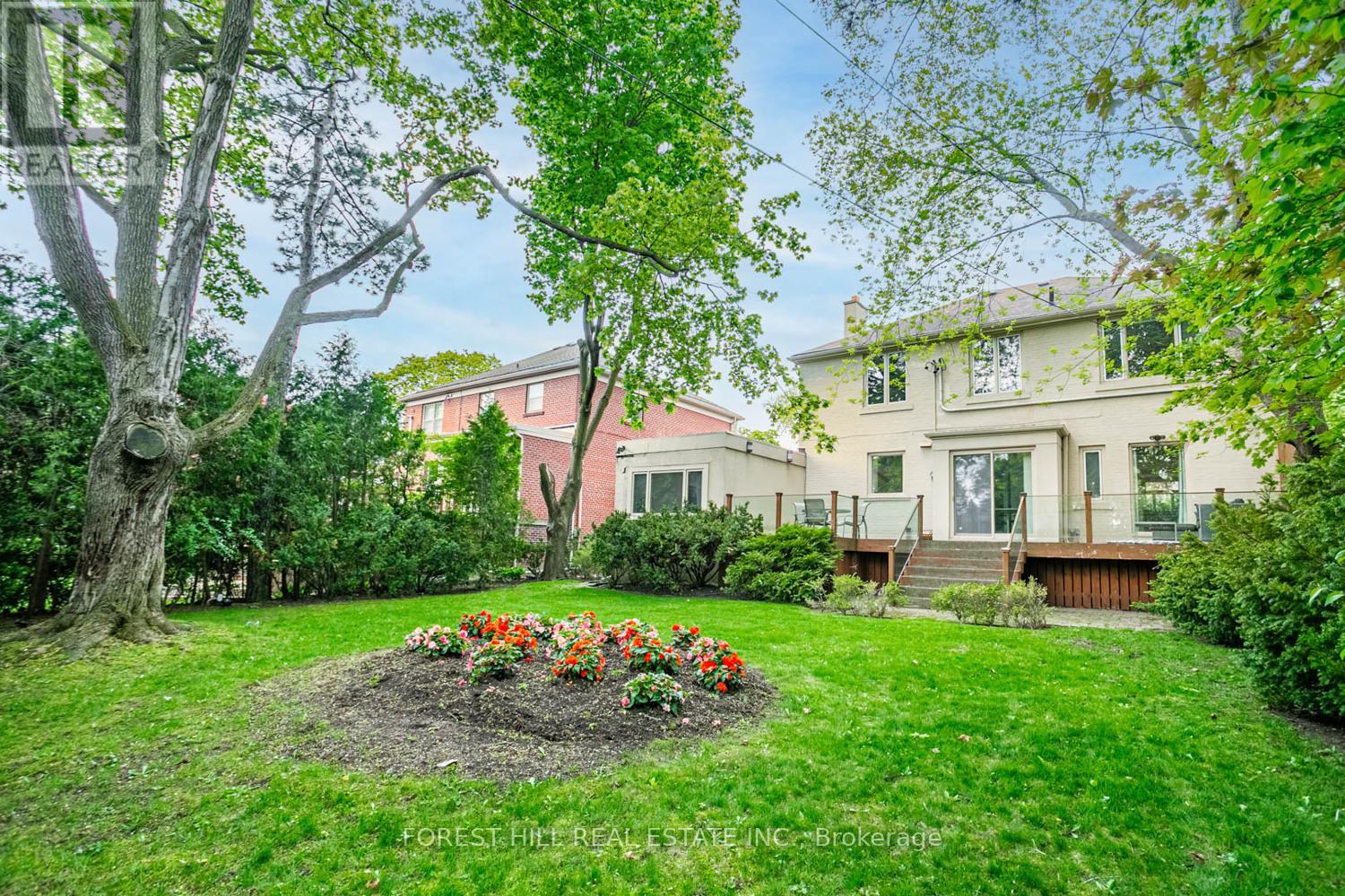 192 Old Forest Hill Road, Toronto, Ontario  M6C 2G9 - Photo 48 - C12126385