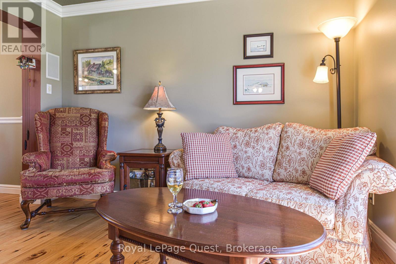 46 Maplewood Parkway, Oro-Medonte, Ontario  L3V 0K2 - Photo 11 - S12153022