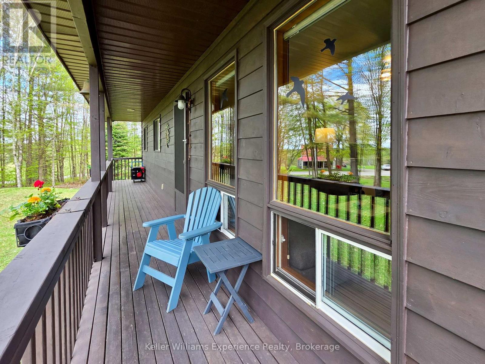 1035 Conway Crescent, Bracebridge, Ontario  P1L 1X1 - Photo 5 - X12153003