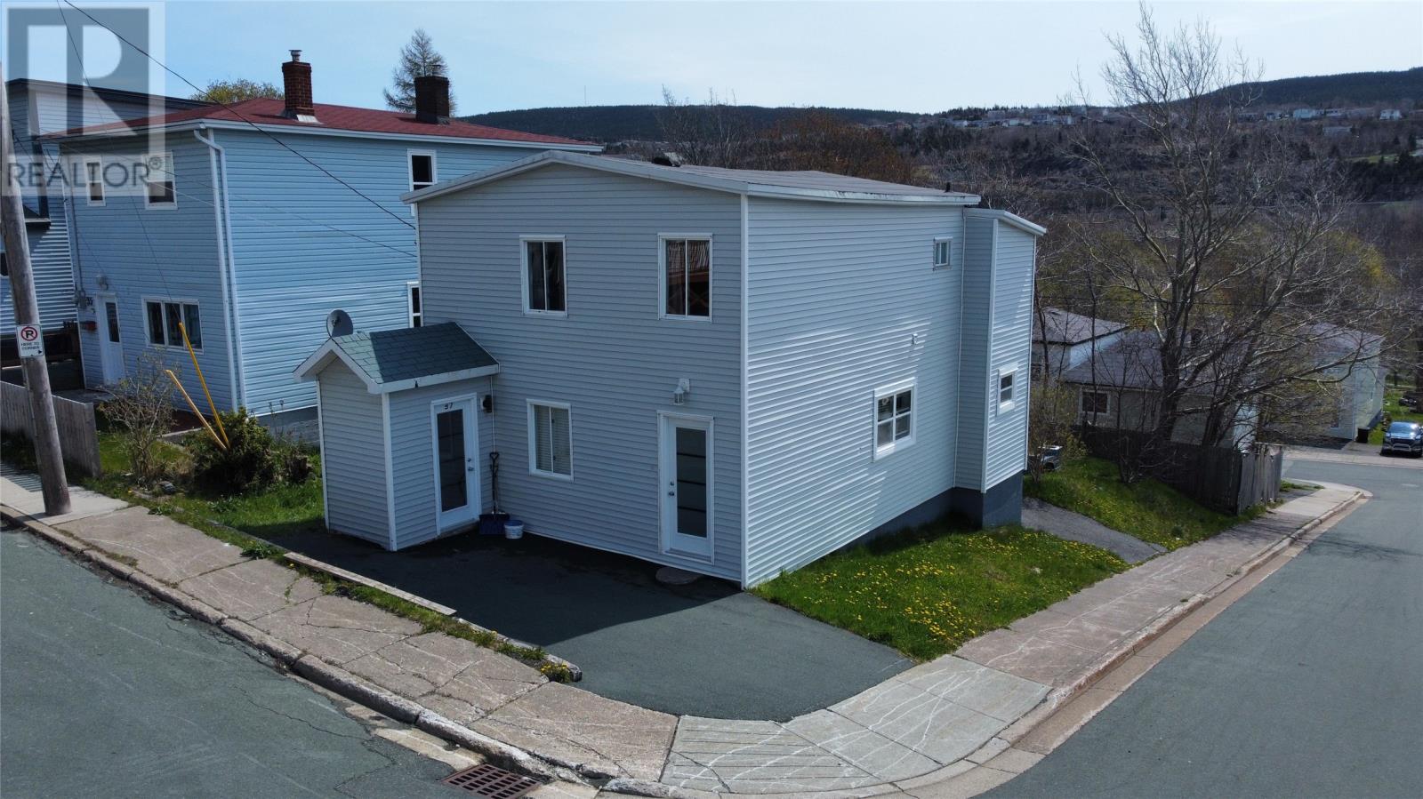 37 Mckay Street, St. John's, Newfoundland & Labrador  A1E 1P3 - Photo 1 - 1284987
