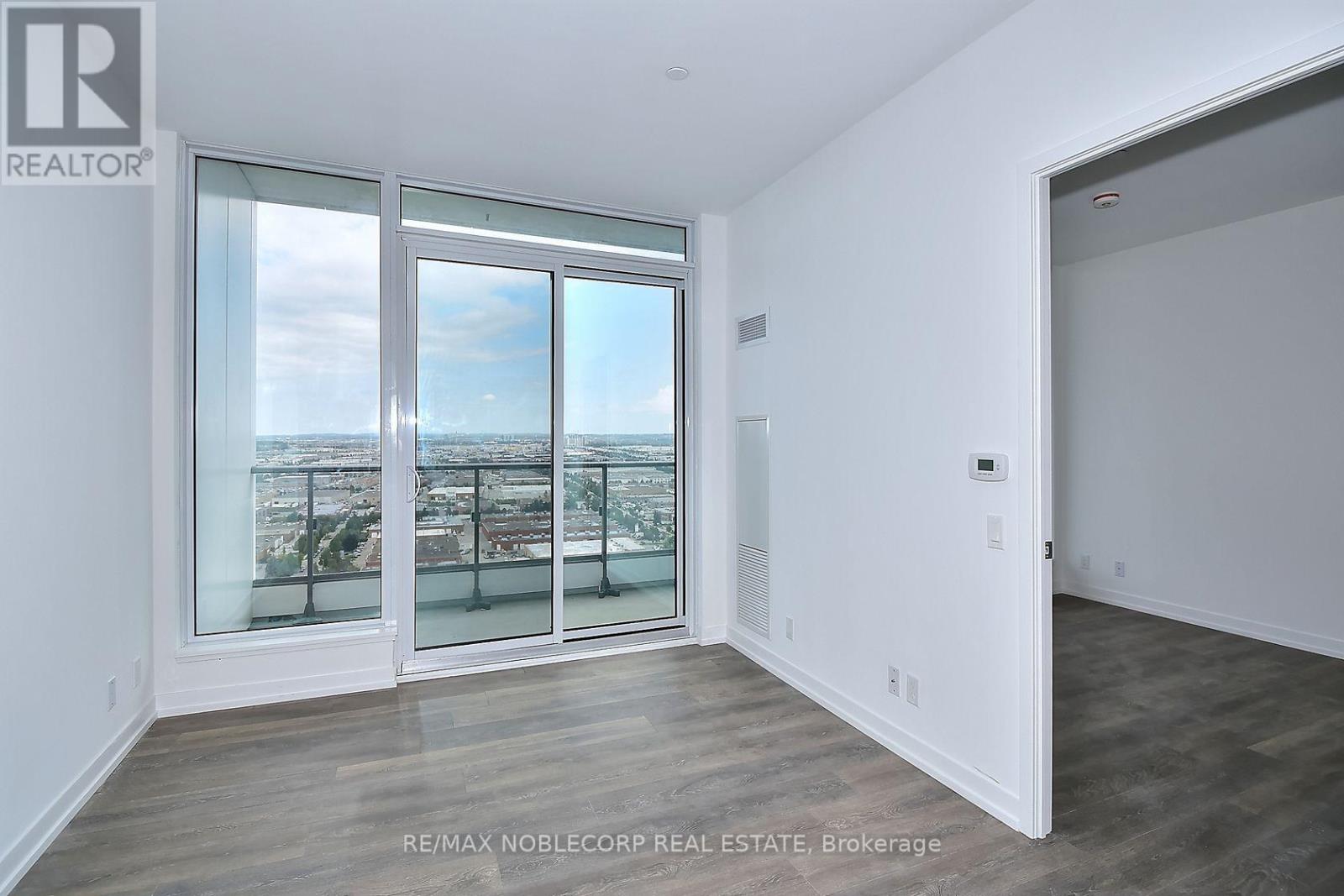 2811 - 898 Portage Parkway, Vaughan, Ontario  L4K 0J3 - Photo 14 - N12153031