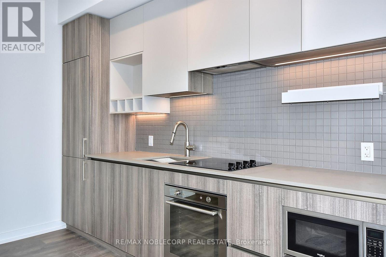 2811 - 898 Portage Parkway, Vaughan, Ontario  L4K 0J3 - Photo 19 - N12153031