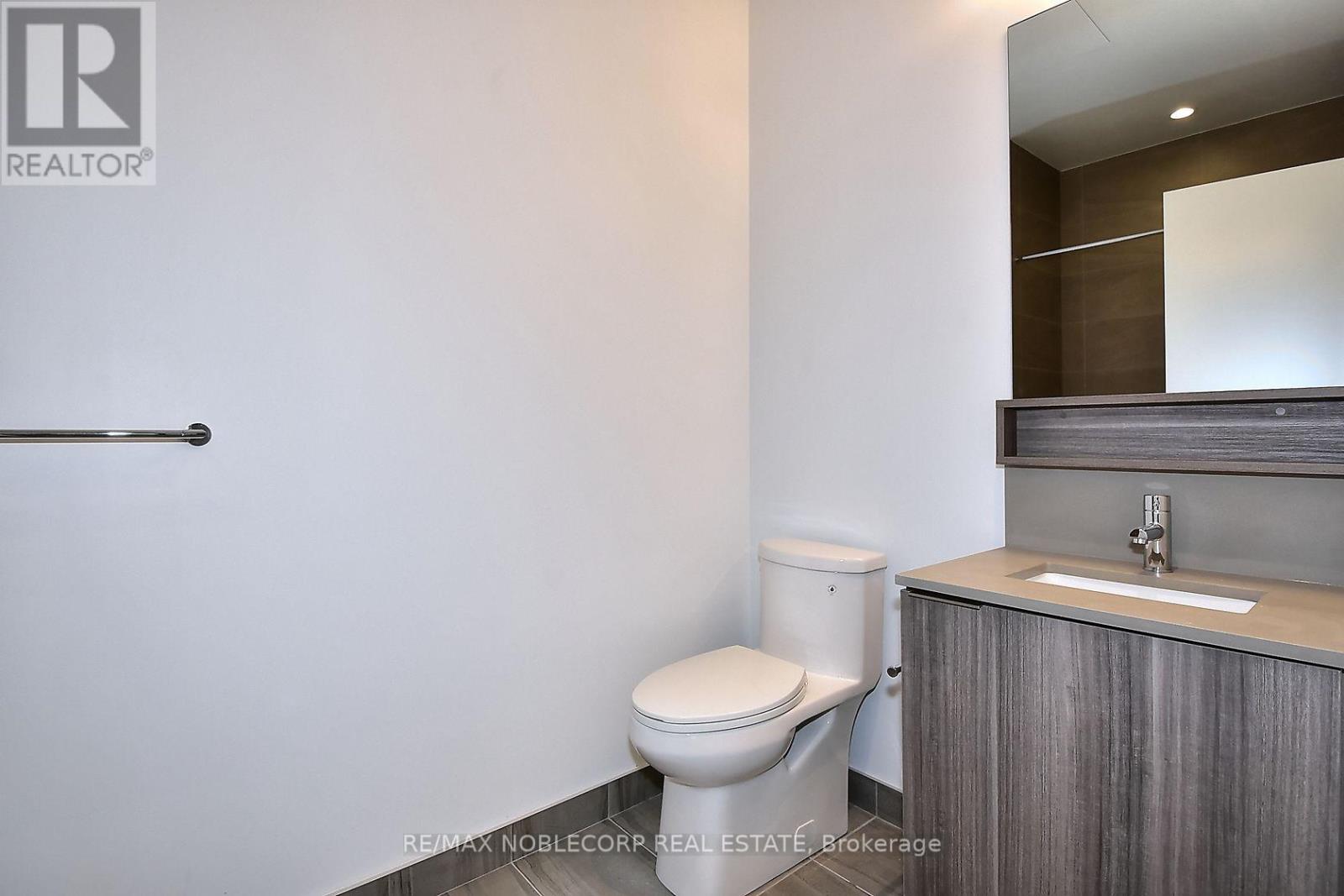 2811 - 898 Portage Parkway, Vaughan, Ontario  L4K 0J3 - Photo 23 - N12153031