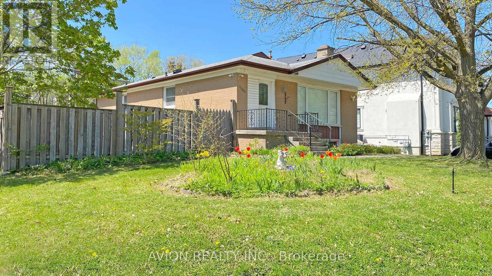 Property at 1480 PEMBROKE DRIVE image 1