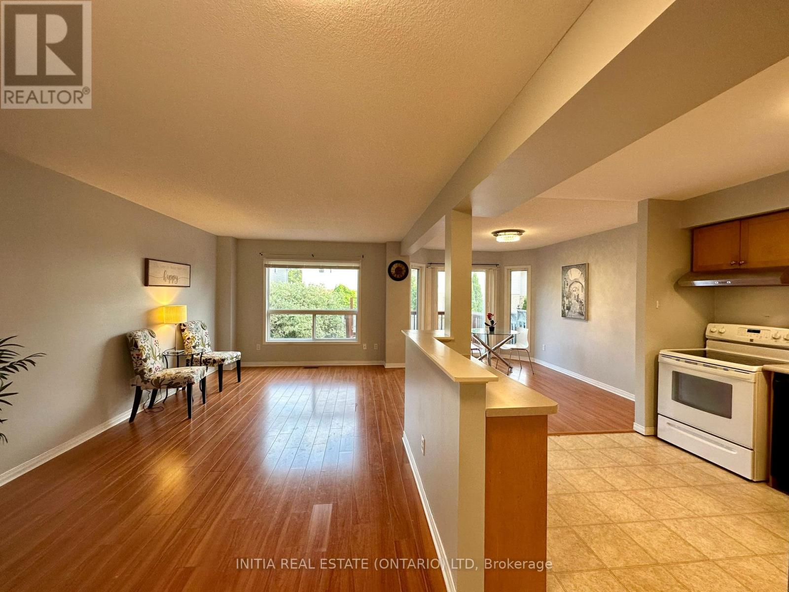 Property at 858 BLACKSMITH STREET image 4