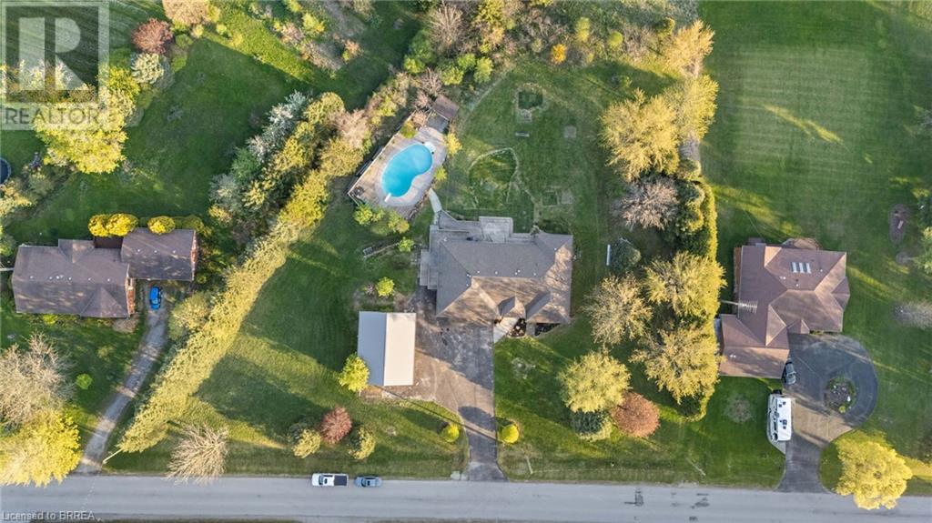 Property at 37 RIVER Road image 4