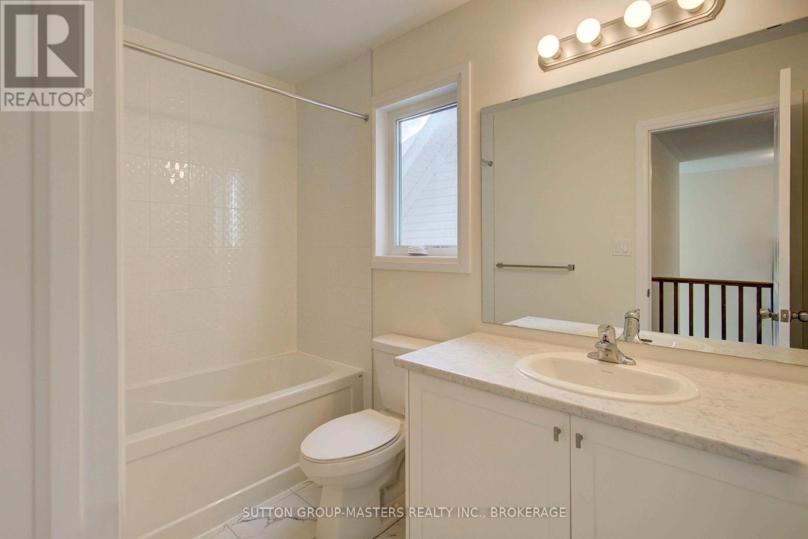 102 Oakmont Drive, Loyalist, Ontario  K0H 1G0 - Photo 35 - X12152964